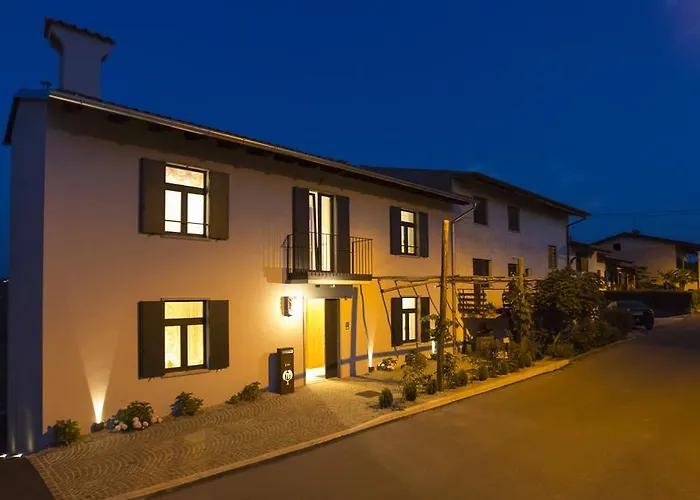 度假居 Eva 多布罗沃